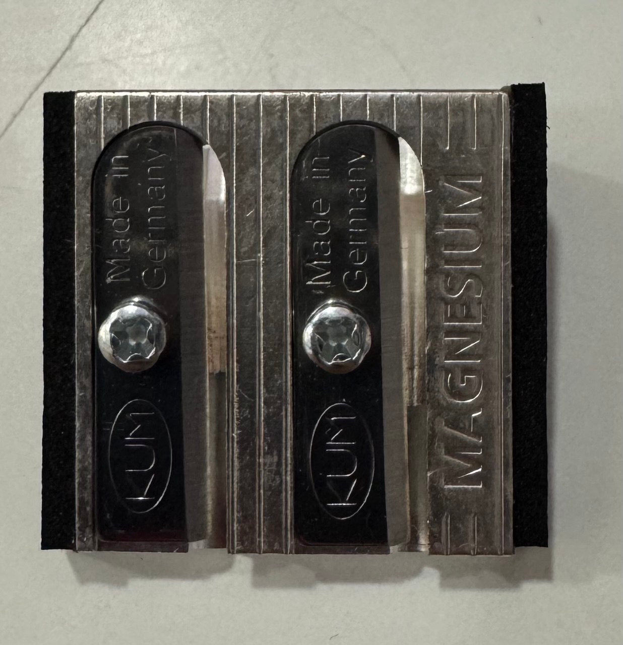 TEMPERINO KUM 2 FORI CON SOFT GRIP