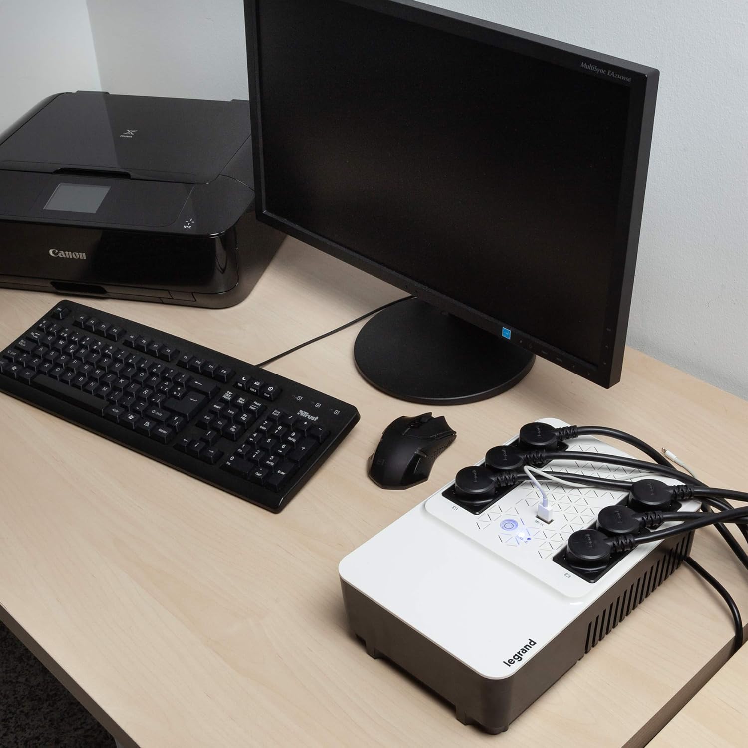 UPS LEGRAND NEW KEOR MPLUG 600VA/380W