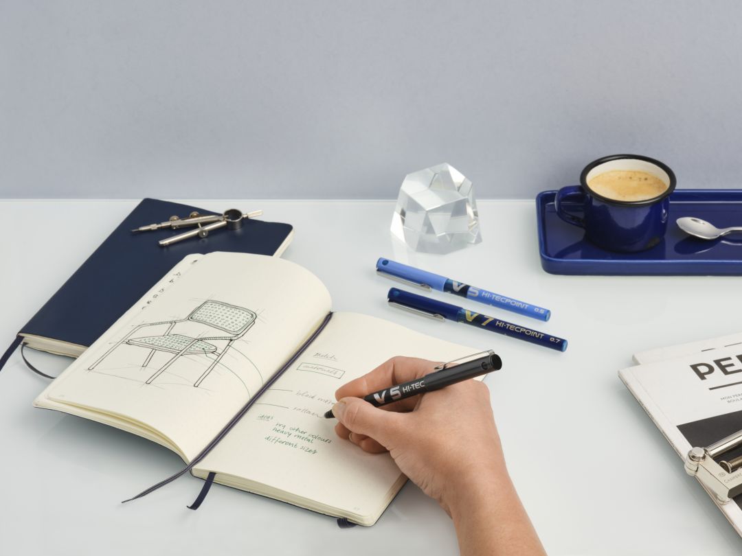 Hi-Tecpoint V5 Penna roller punta fine nero