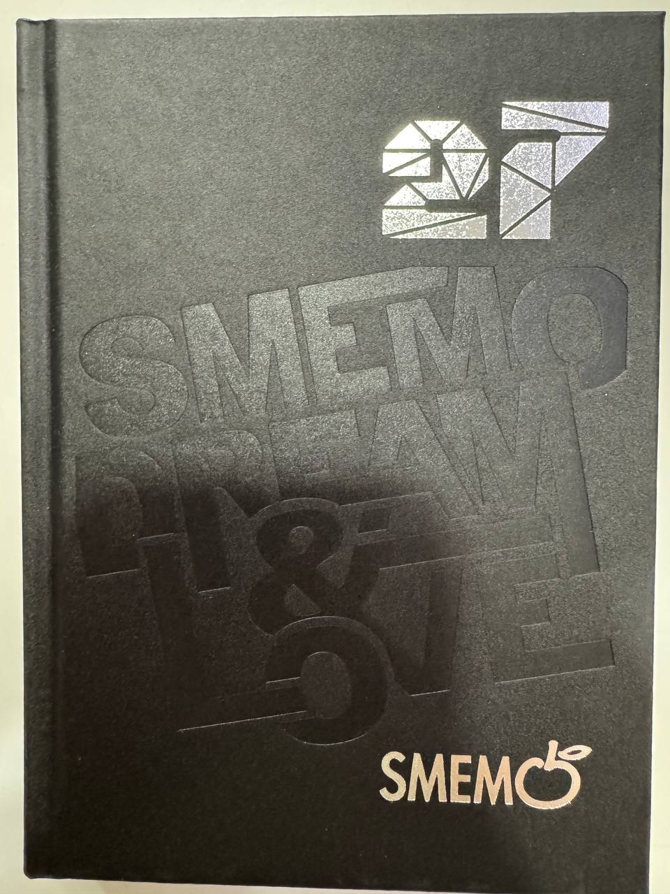 Diario 16 mesi Classic 26/27 - Nero/Silver e Scritta